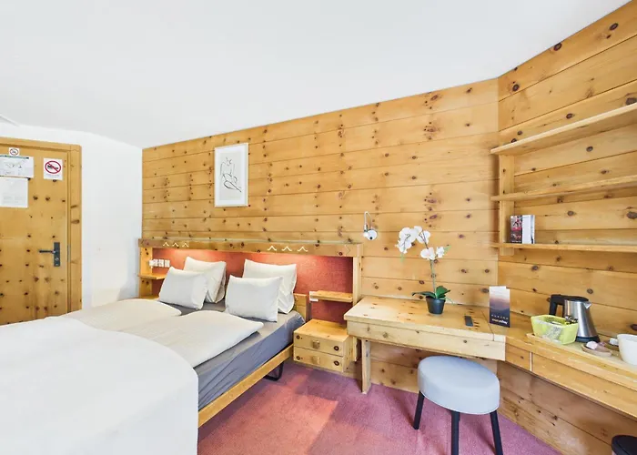 Easystay Modernes Budget-zimmer Im Zentrum Von Saas Fee